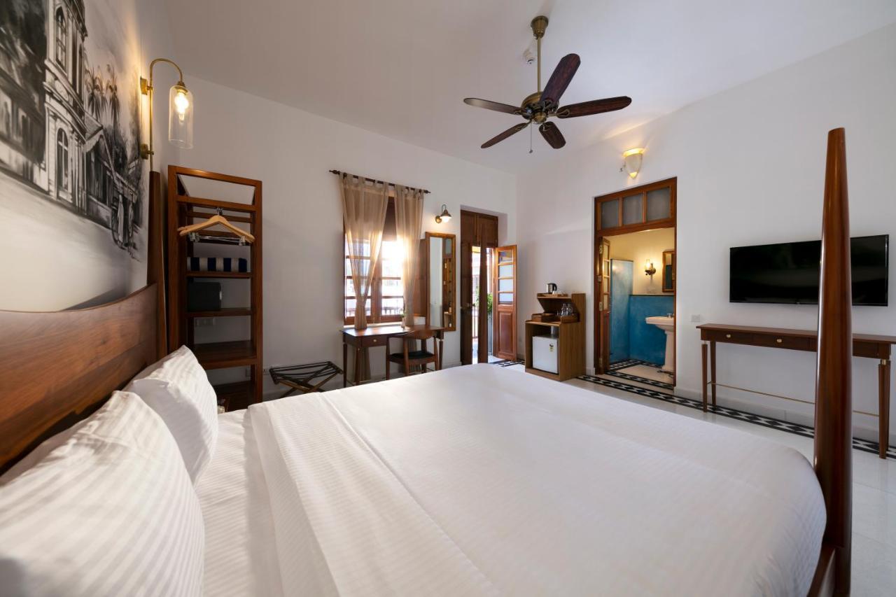 Grand Hotel D'Europe Pondicherry Exterior photo